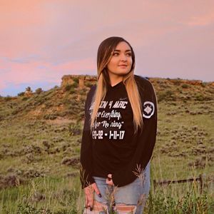 Meet your Posher, Lena